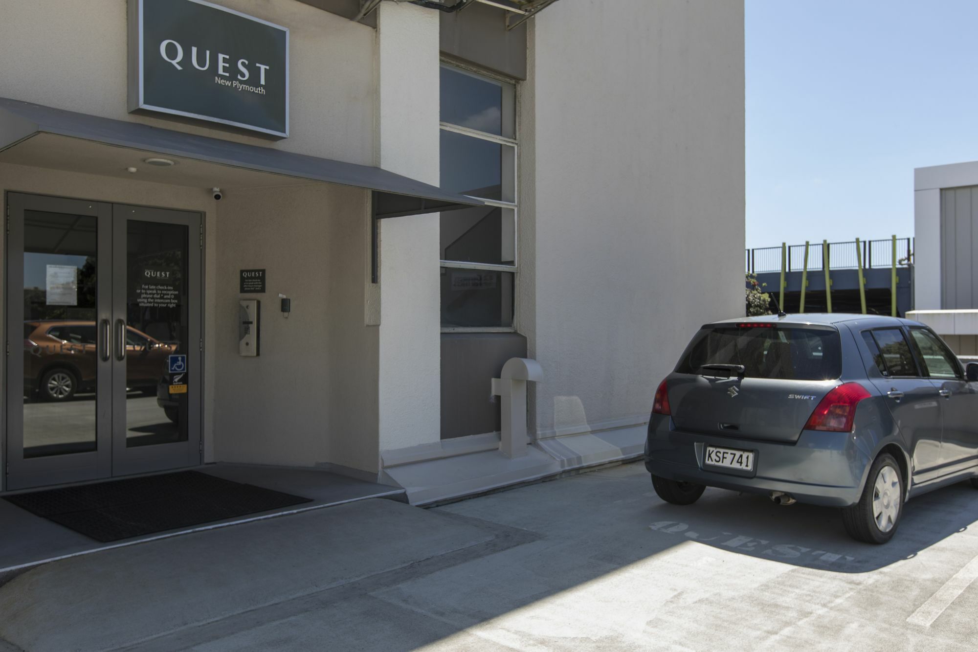 Quest New Plymouth Serviced Apartments Exterior photo