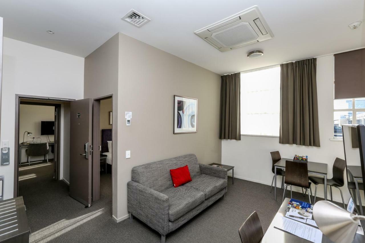 Quest New Plymouth Serviced Apartments Room photo